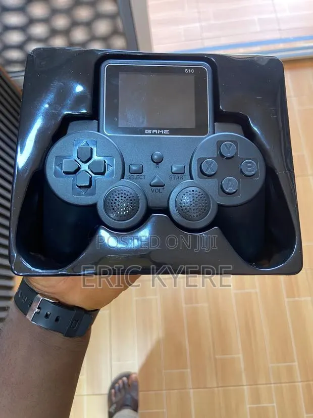 Handheld Game Controller Digital Game Player - 520 Classic Retro Games · Photo 1
