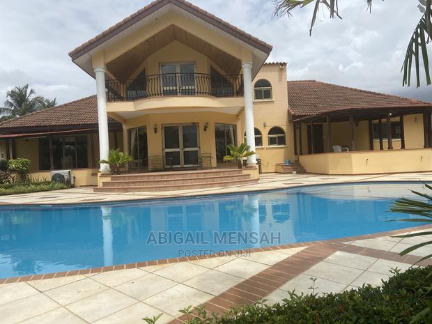 A Luxurious Mansion In Trasacco Valley Estate Phase 1 · Photo 7