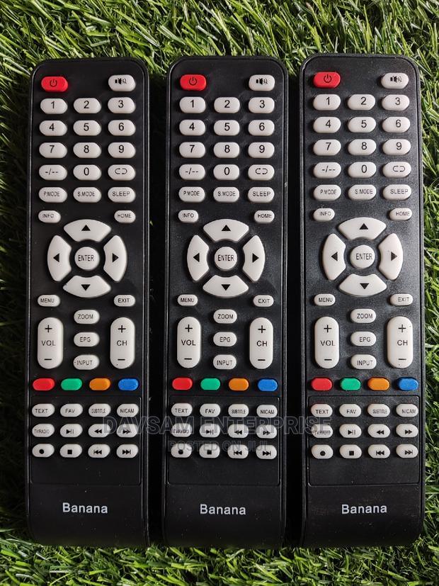 Bananna TV Remote · Photo 2