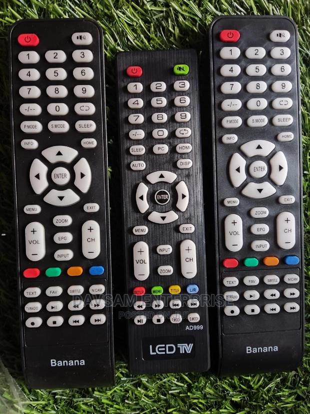 Bananna TV Remote · Photo 1
