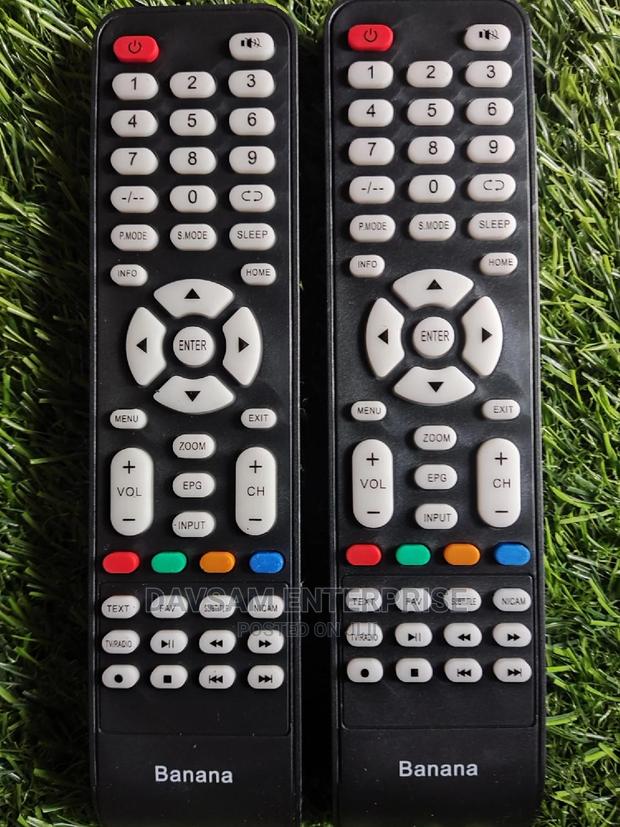 Bananna TV Remote · Photo 3