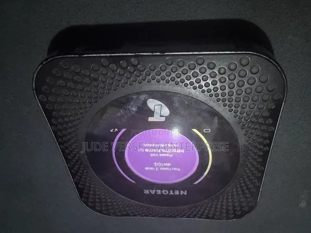 NetGear Mr1100 · Photo 1