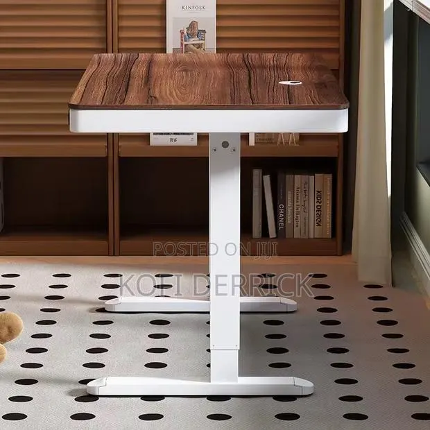 Electric Adjustable Height Desk (140 X 60) · Photo 4