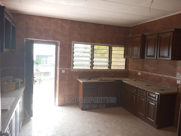 7bdrm House in E a Properties, Police Station for Rent · Photo 6