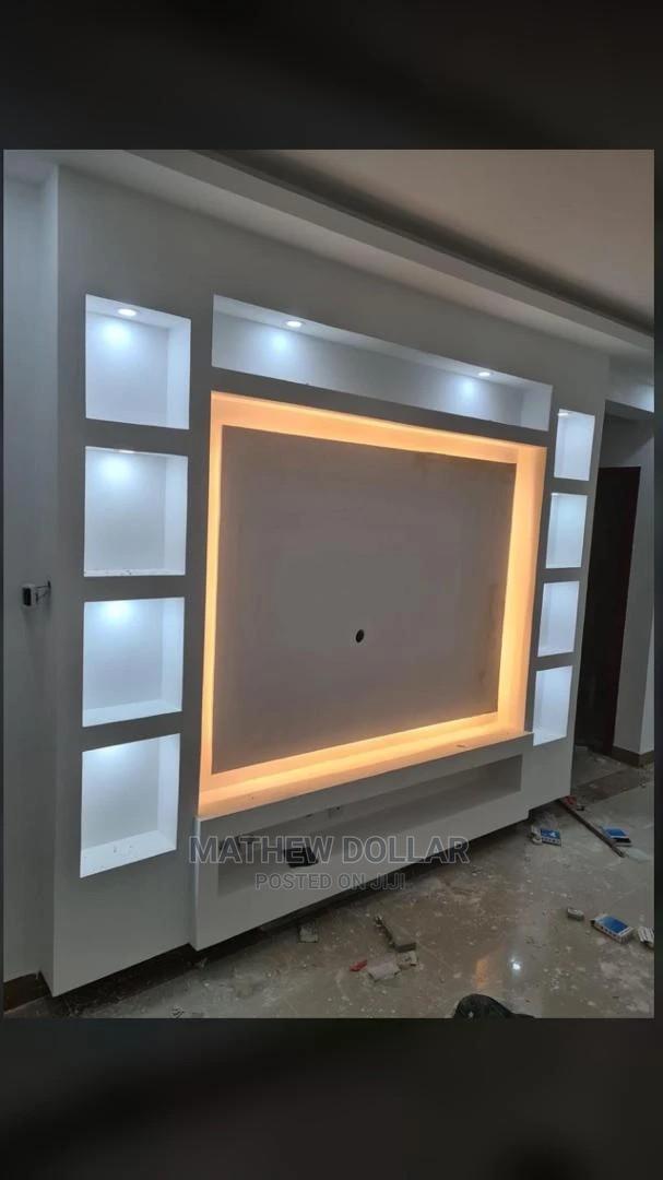 Pop Ceilings TV Stand Decor