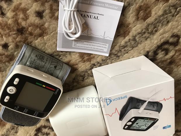 Rechargeable Wrist Blood Pressure Monitor · Photo 2