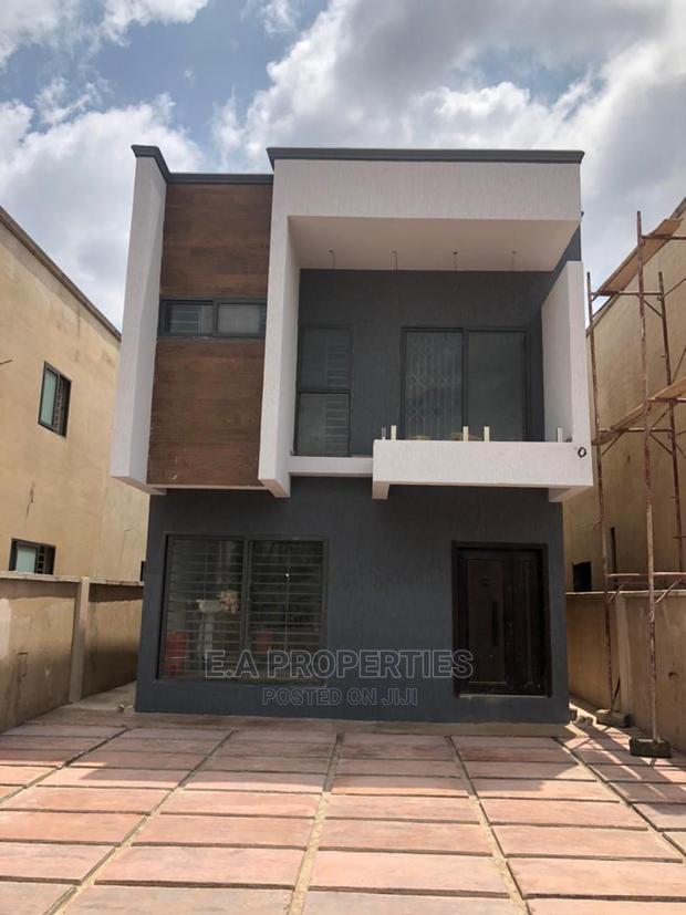 4bdrm House in E a Properties, Ghana Flag for Sale · Photo 3