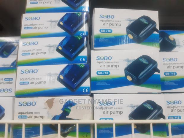Single Outlet Aquarium Air Pump With Tube and Stone · Photo 2