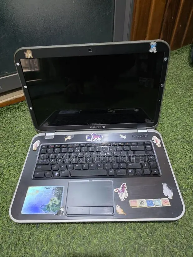 Laptop Dell Inspiron 15 5520 4GB Intel Core i5 HDD 320GB · Photo 1