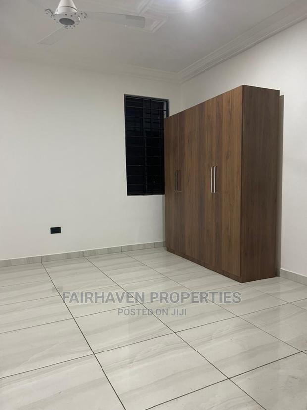 2bdrm Apartment in Tseaddo, Airport Residential Area for Rent · Photo 4