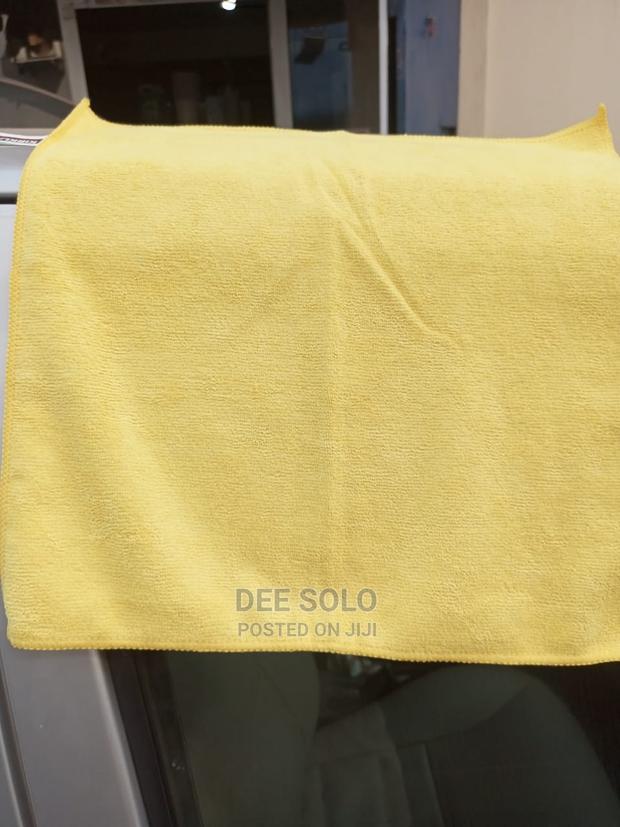 Microfiber Duster · Photo 1