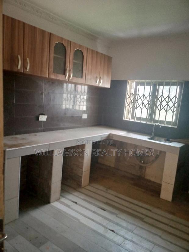 2bdrm Apartment in Community 18 Area, Spintex for rent · Photo 4