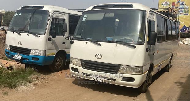 Car Rental in Ghana . Coaster Buses to Rent in Accra · Photo 2