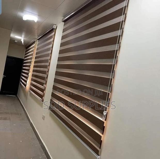 Grade1 Window Curtains Blind · Photo 3