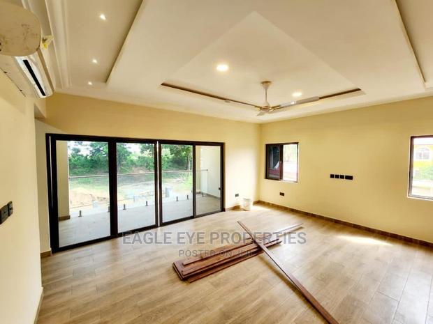 4bdrm House in East Legon for Sale · Photo 2