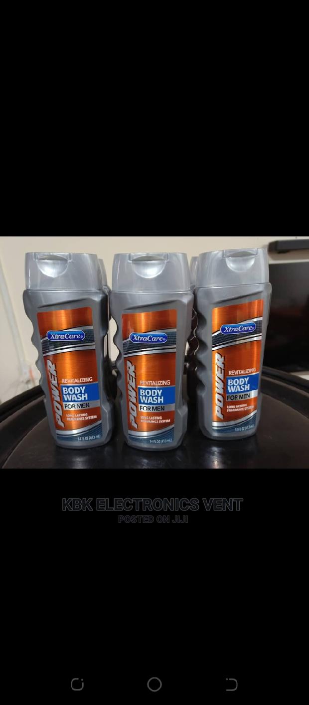 Strength Moisture Rich Body Lotion for Men · Photo 1