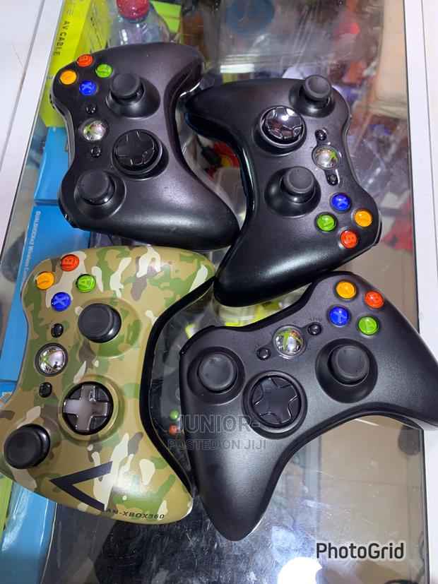 Xbox 360 Used Pads · Photo 1
