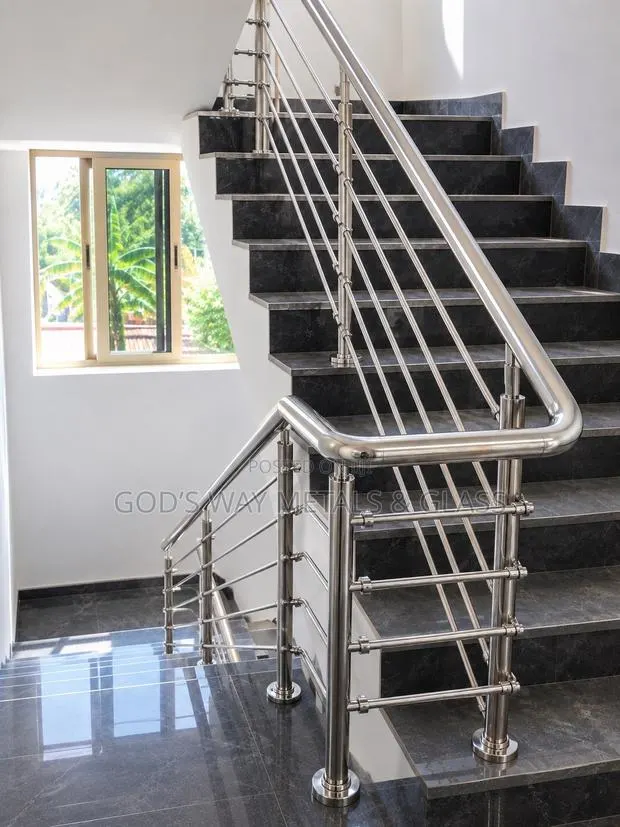Stairs and Balusters, Staircases, Stainless Works. · Photo 1