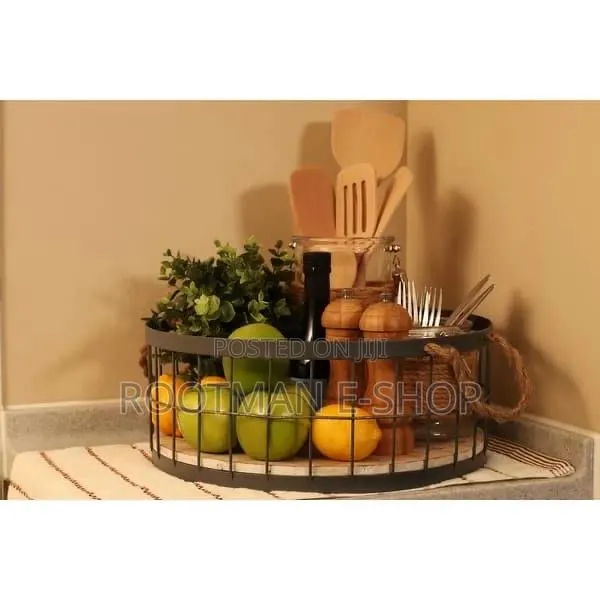 Wire Baskets With Wooden Base And Handles · Photo 1