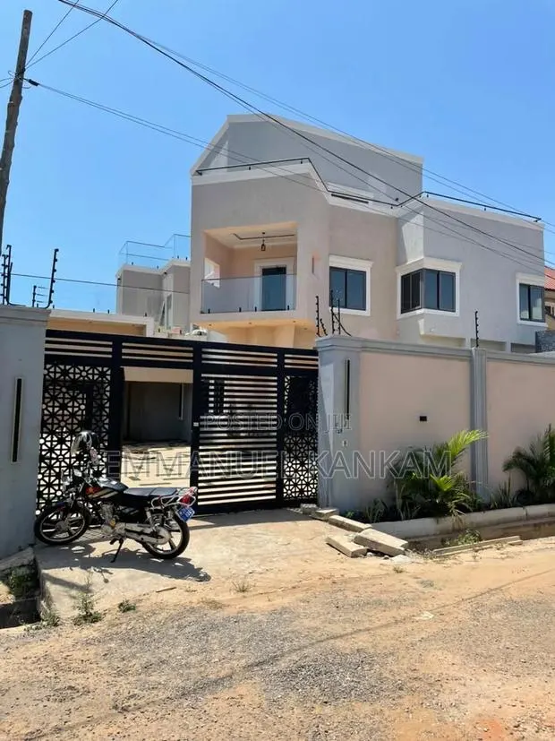 5bdrm House in Tseaddo for rent · Photo 1