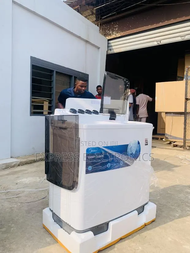 Grab the New Midea 12kg Topload Twintub Washing Machine · Photo 1