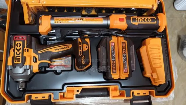 405Nm Cordless Impact Wrench 20V With a 10PCs Socket Set - COSLI23056 · Photo 1