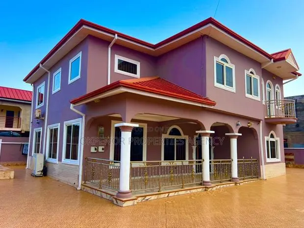 3bdrm House in Tema for sale