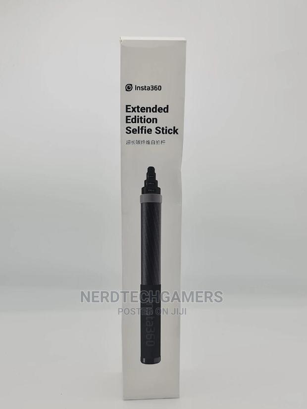 Insta360 Extended Edition Selfie Stick · Photo 1