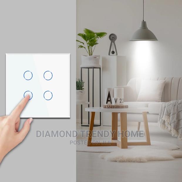 4gang Smart Wifi Switch · Photo 1