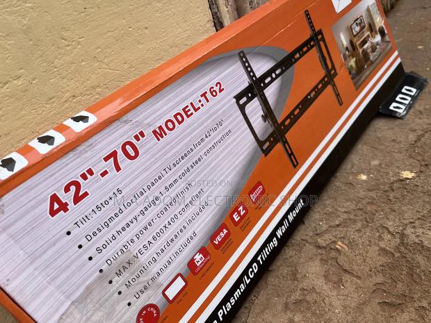 Solid Heavy Duty 32”-70” · Photo 1