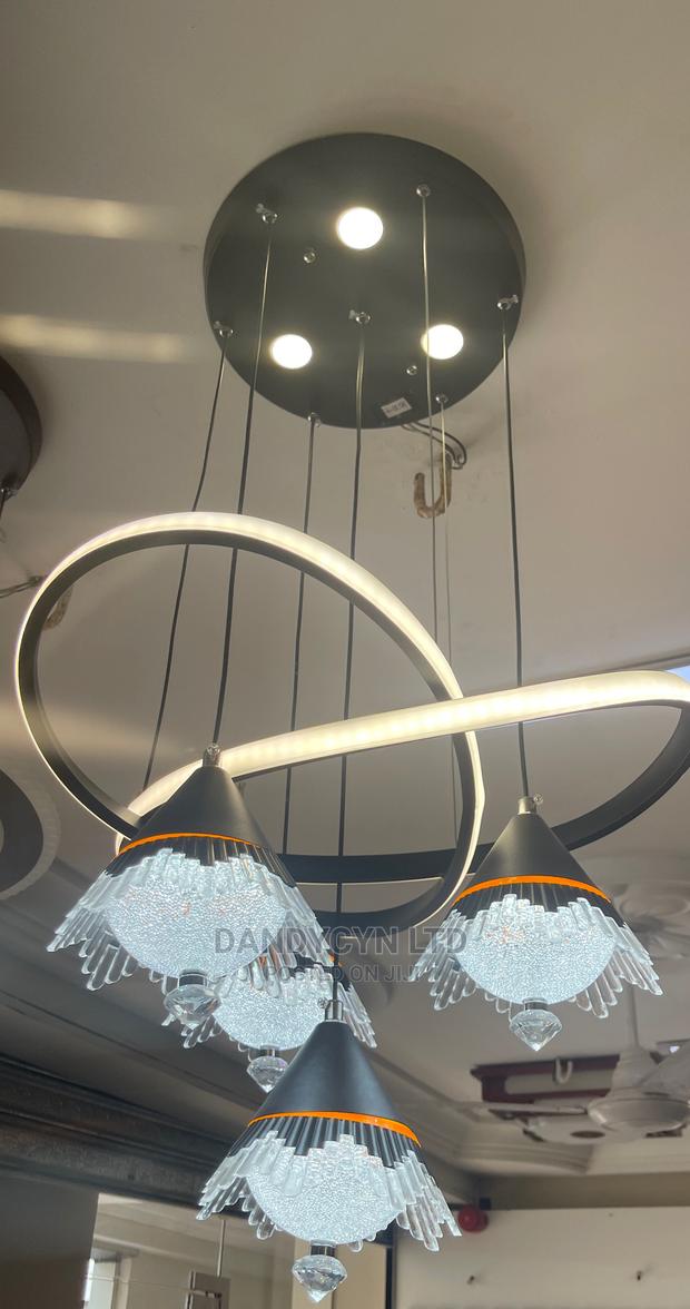 Led Chandelier · Photo 1