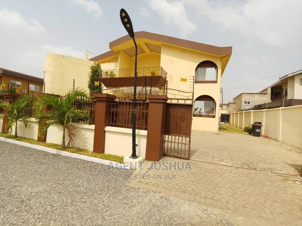 3bdrm House in Regimanuel Estate for rent · Photo 1