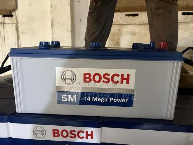 180 Ah Bosch Battery · Photo 1