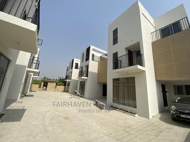 3bdrm Townhouse/Terrace in Tseaddo, Airport Residential Area for Sale · Photo 2
