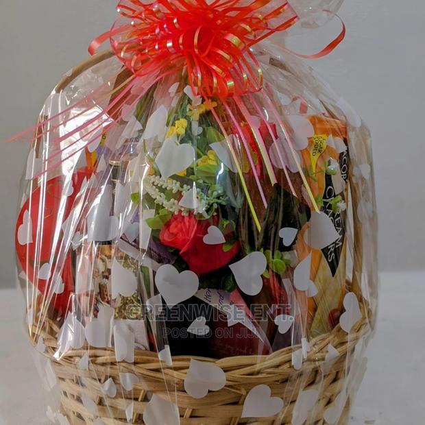 Luxurious Valentines Mini Package · Photo 2