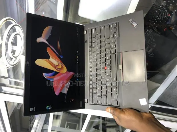Laptop Lenovo ThinkPad T14 G2 16GB Intel Core i7 SSD 512GB · Photo 1