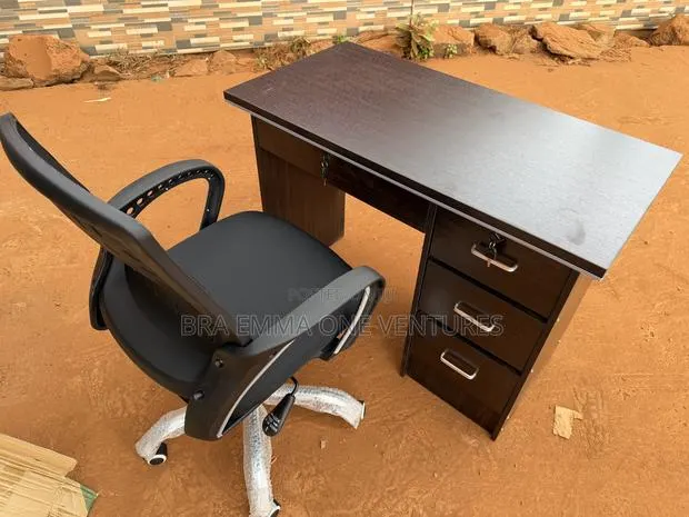 100x50cm Office Table And Chair · Photo 1