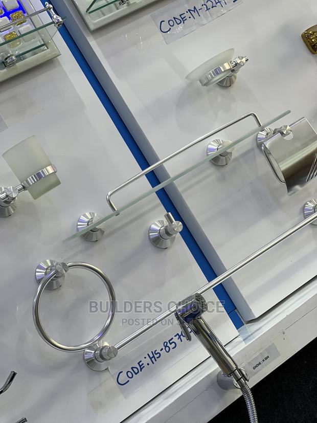 Bathroom Accessories (Aluminum Anti Rust ) · Photo 1