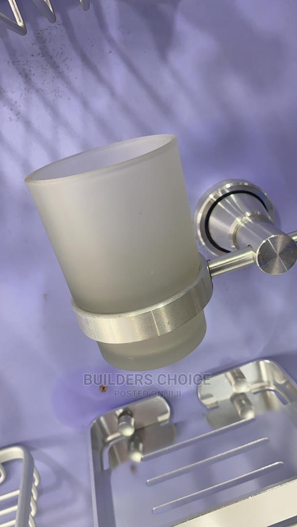 Bathroom Accessories (Aluminum Anti Rust ) · Photo 5