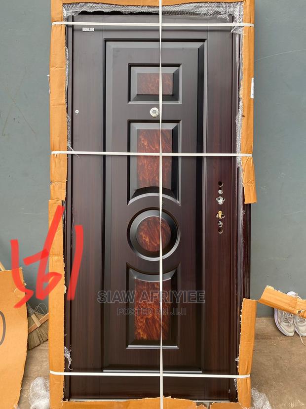 Sed German Technology Has Good Quality Doors Unti Rust · Photo 1