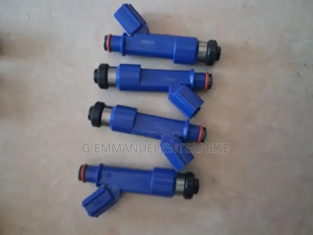 Toyota Corolla 2005-08 Fuel Injectors. Original · Photo 1