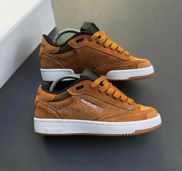 Reebok Club C Bulc “Brown” Sneakers · Photo 1