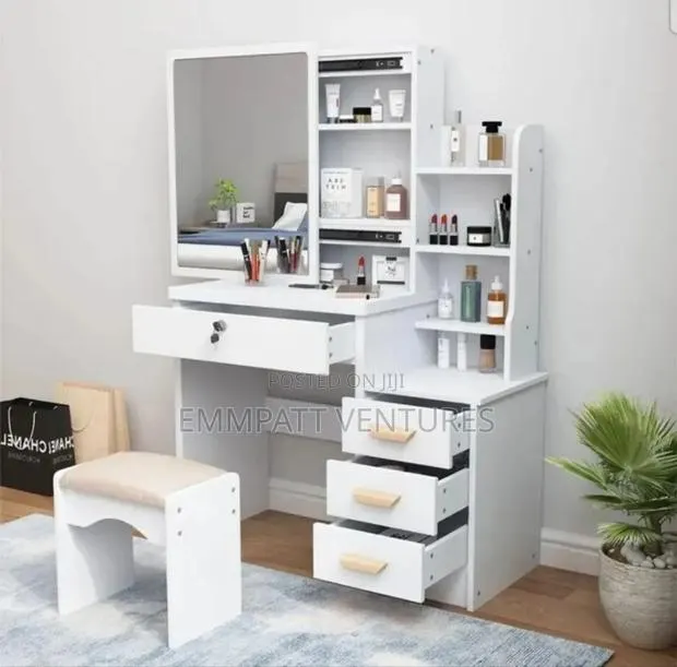 White Cute Dresser With Sections · Photo 1