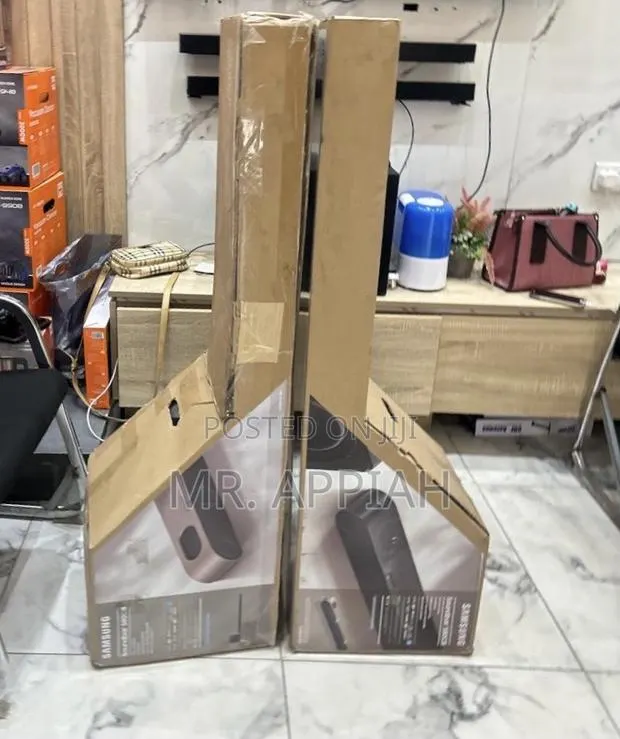 Unique Samsung S80cb 3.2.1channel Sound Bar(S80cb) Black · Photo 1