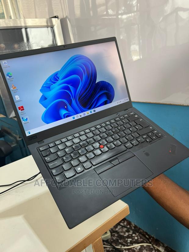 New Laptop Lenovo ThinkPad X1 Carbon 16GB Intel Core I7 SSD 256GB · Photo 3