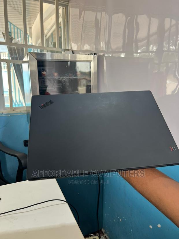 New Laptop Lenovo ThinkPad X1 Carbon 16GB Intel Core I7 SSD 256GB · Photo 1