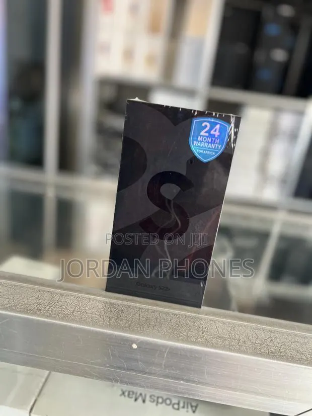 New Samsung Galaxy S22+ 5G 128 GB Green · Photo 1