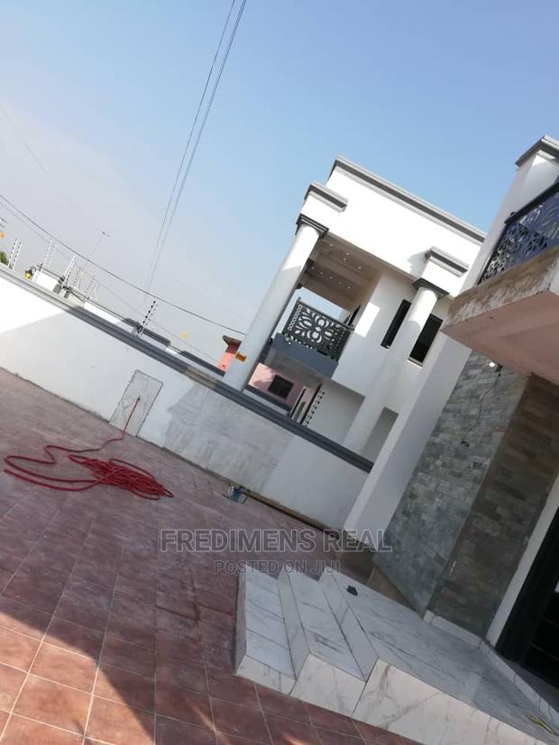 4bdrm House in Fredimens Real, Kumasi Metropolitan for Sale · Photo 6