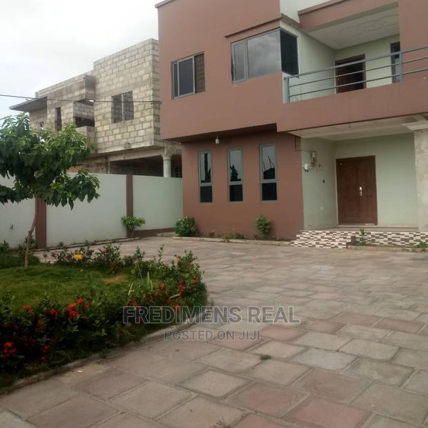 4bdrm House in Fredimens Real, Kumasi Metropolitan for Sale · Photo 6