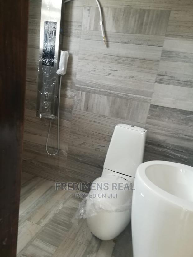8bdrm Apartment in Fredimens Real, Kumasi Metropolitan for Sale · Photo 5